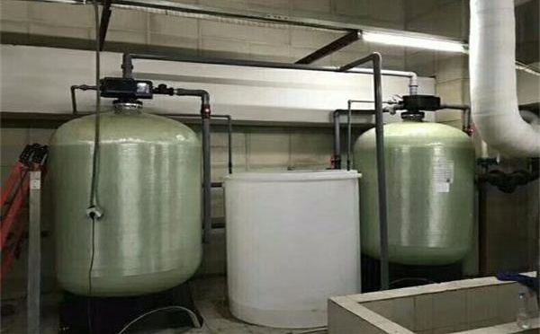 全自动软水器