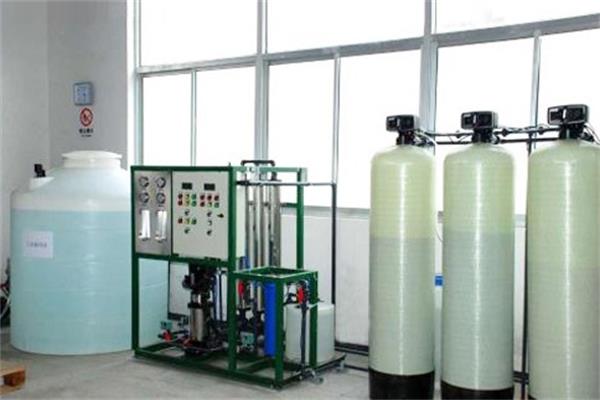 什么是反渗透水处理江南jiangnan(中国)