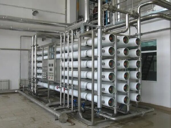 工业纯水江南jiangnan(中国)：为工业生产提供稳定、高品质的纯水
