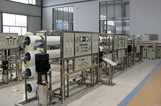反渗透纯水江南jiangnan(中国)成品车间